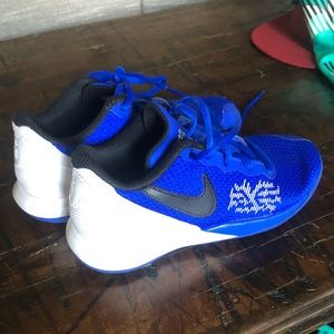 Boys Nike basketball shoes